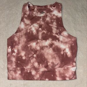woman’s athletic tank top